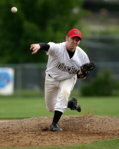 baseball pitcher with open stride and good pitching velocity